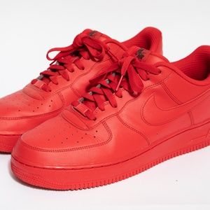 Nike Air Force 1 - Red